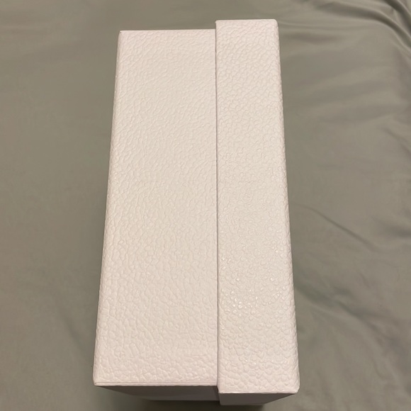 Authentic Dior Dust box - Picture 3 of 9